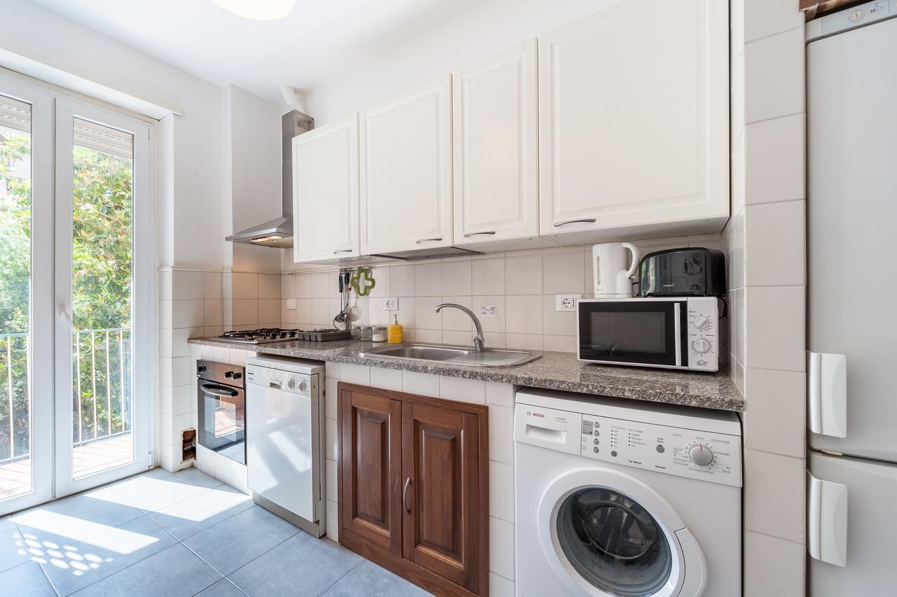 Vatican Stemar Apartment Рим Екстериор снимка
