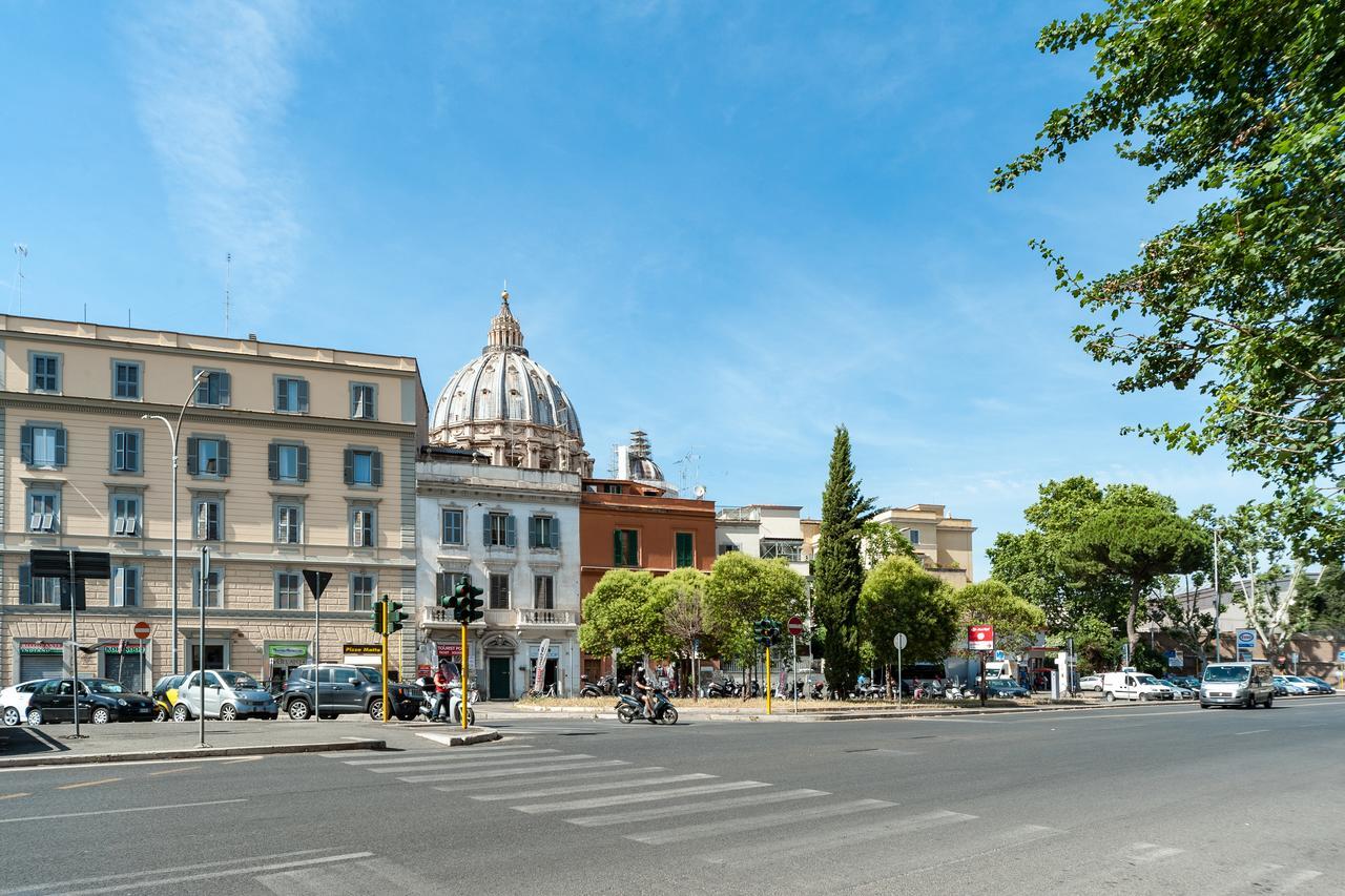 Vatican Stemar Apartment Рим Екстериор снимка