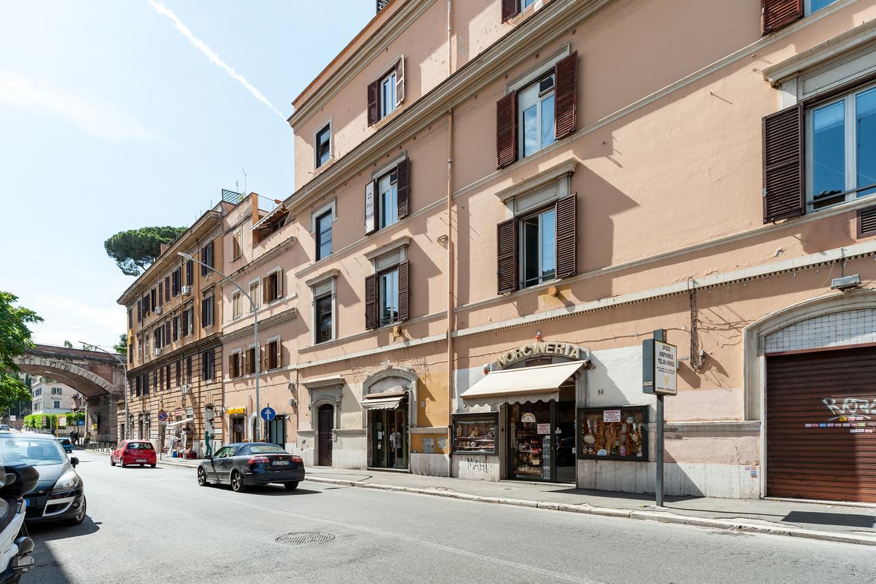 Vatican Stemar Apartment Рим Екстериор снимка