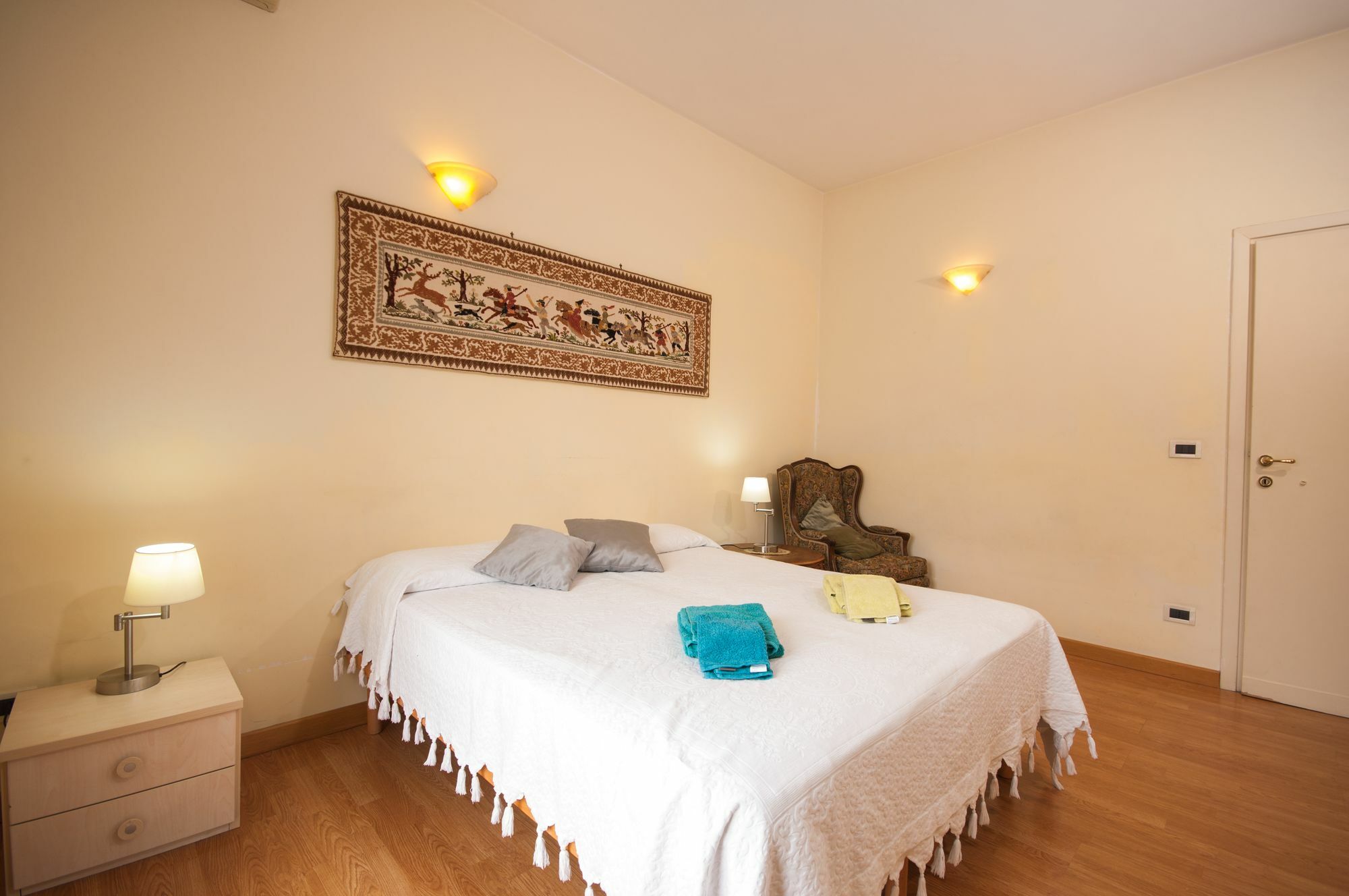 Vatican Stemar Apartment Рим Екстериор снимка